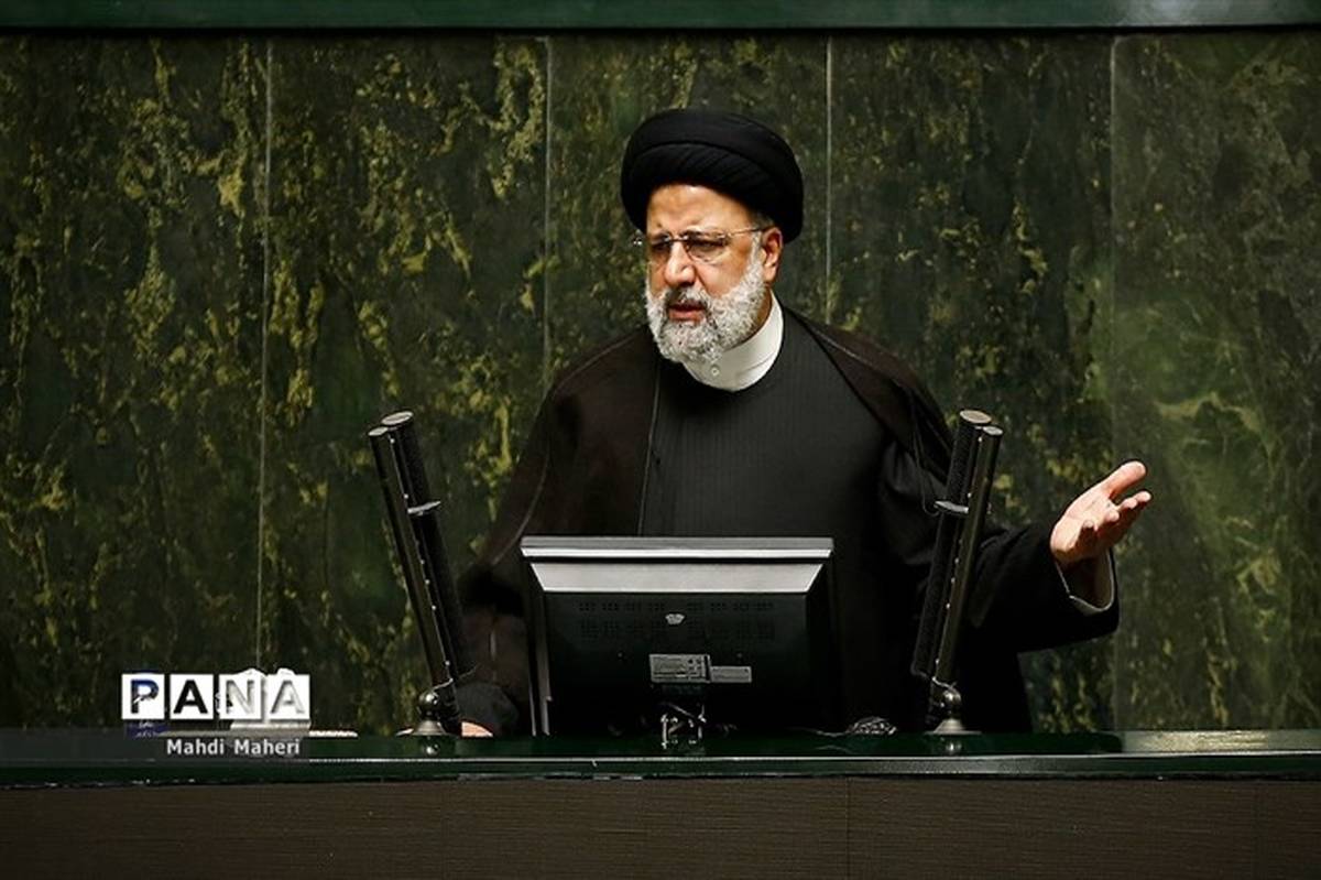رئیسجمهوری برای تقدیم برنامه هفتم توسعه به مجلس میرود