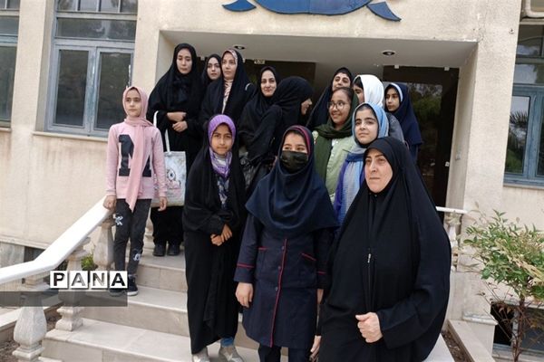 بازدید اعضای بسیج شهید مفتح از کارخانه شهرستان قرچک