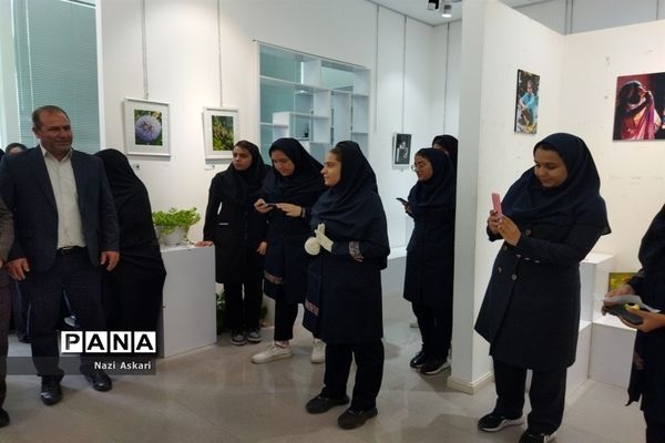 نمایشگاه هنرستان کیمیا ناحیه ۴ شیراز