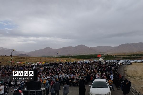 جشن میلاد امام رضا (ع) در شهرستان اقلید