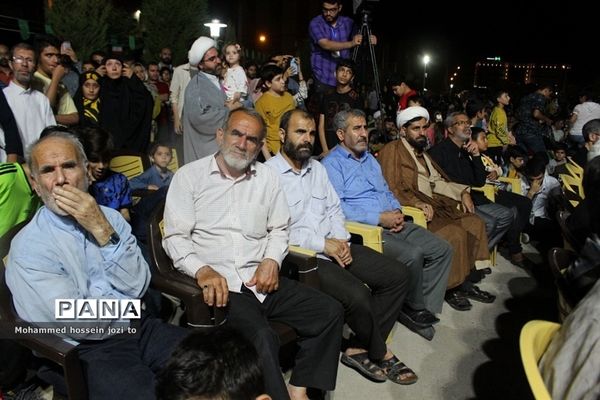 جشن بزرگ خانوادگی امام رضایی‌ها با حضور کاروان زیر سایه خورشید