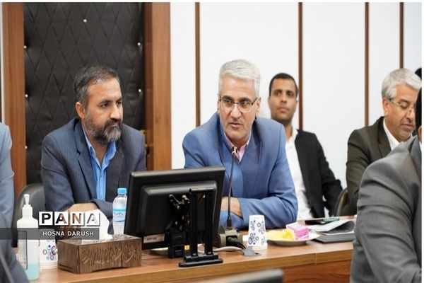 نشست شورای معاونان و روسای ادارات آموزش و پرورش خراسان رضوی