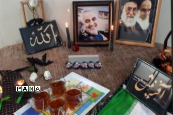 حضور دانش‌آموزان شهرستان‌قدس در مراسم سالگرد، عروج ملکوتی حضرت امام خمینی (ره)