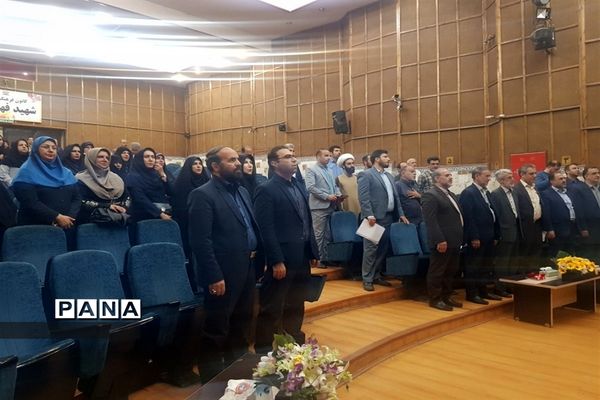برگزاری یادواره 93 معلم شهید استان البرز