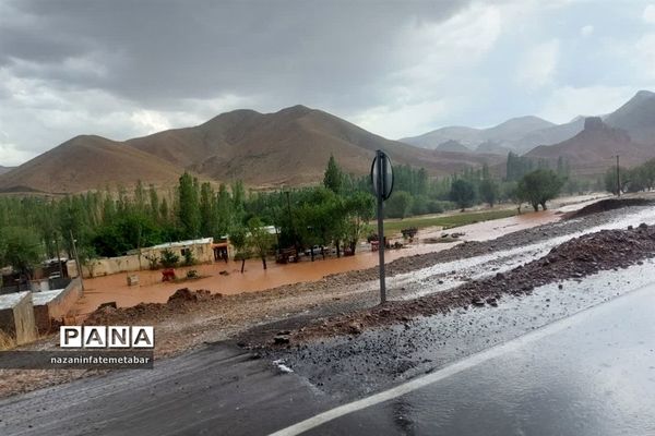 وقوع شدید سیل در برخی از روستاهای شهرستان فیروزکوه