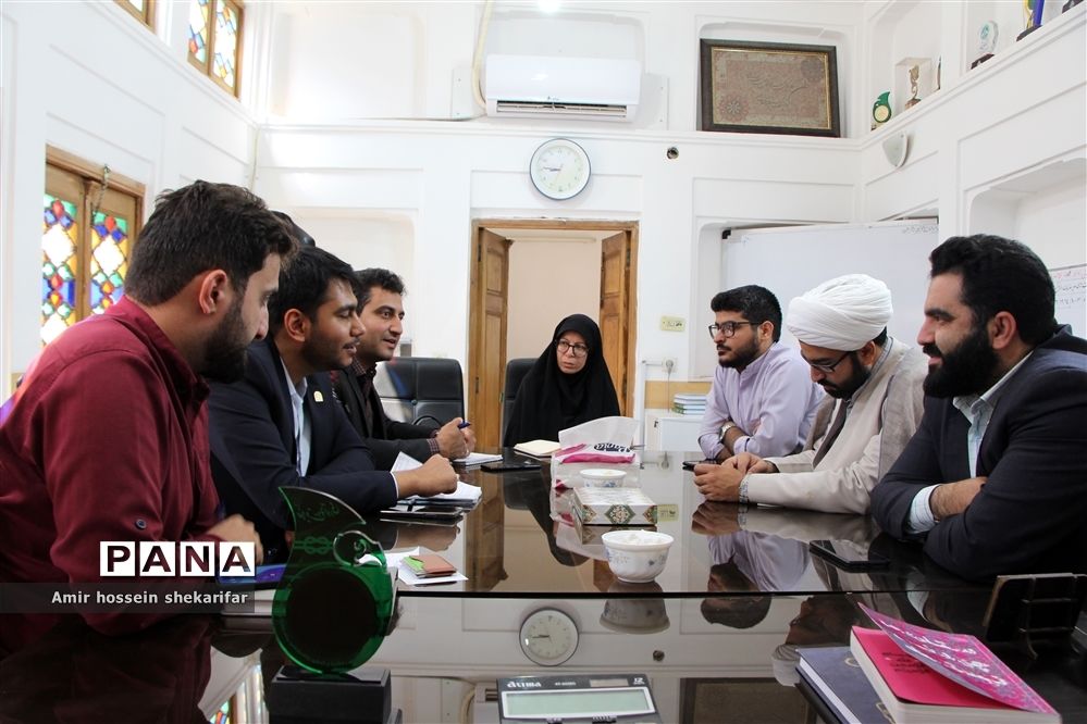 برگزاری جلسه‌ شورای هماهنگی تشکل‌های دانش‌آموزی استان یزد به میزبانی سازمان دانش‌آموزی