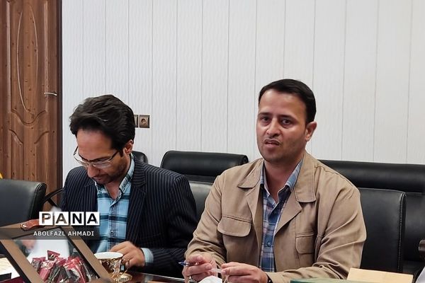 ‌جلسه شورای معاونان فشافویه با حضور مدیرکل اداره آموزش و پرورش شهرستان‌های استان‌تهران