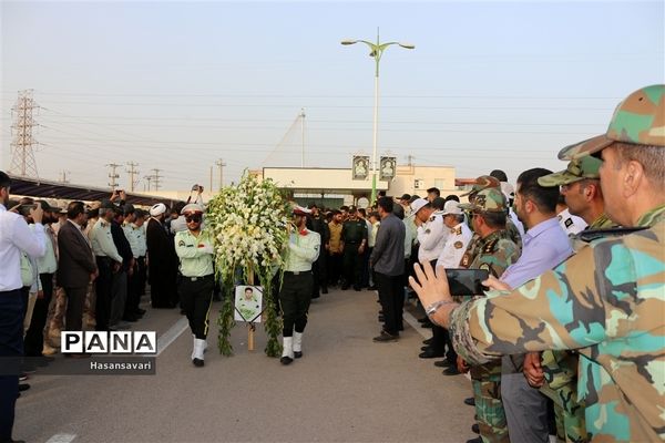 مراسم وداع با پیکر پاک شهید مدافع امنیت سرگرد محمد قنبری در ستاد فراجا استان خوزستان