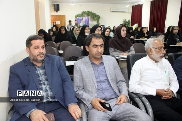 کارگاه توان افزایی آموزش دهندگان سوادآموزی استان بوشهر