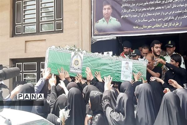 تشییع باشکوه پیکرشهید رسولی مهدوی‌پور