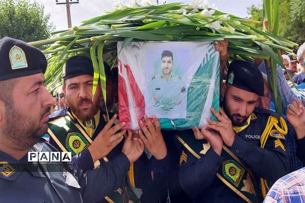 تشییع باشکوه پیکرشهید رسولی مهدوی‌پور