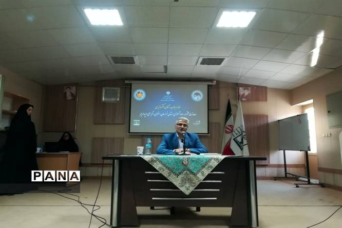 افتتاحیه دوره آموزشی توانمندسازی آموزش دهندگان سوادآموزی قطب شهید هاشمی نژاد