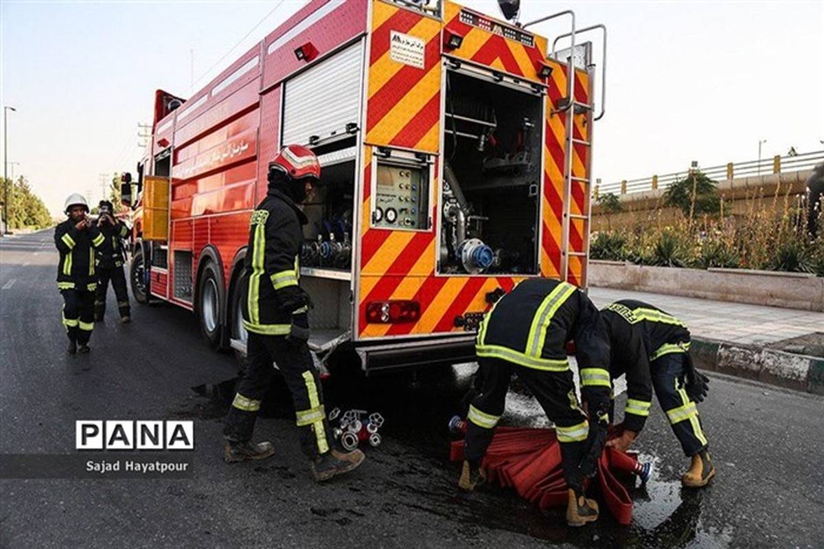 حریق ساختمان درحال ساخت در شمال‌غرب تهران