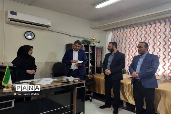بازدید معاون پرورشی و فرهنگی آموزش و پرورش شهرستانهای استان تهران ازحوزههای تصحیح امتحانات نهایی اسلامشهر