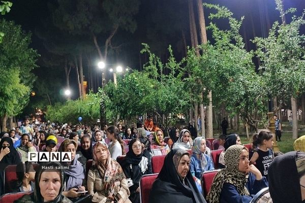 افتتاحیه جشنواره تابستانی شهرستان‌ قرچک