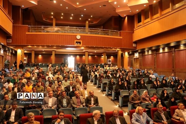 آیین تجلیل از مدال آوران المپیادهای علمی خراسان رضوی