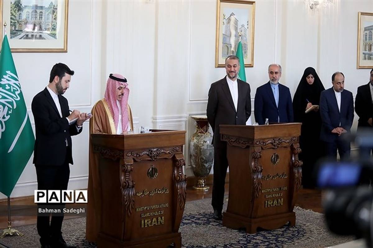 وزیر امور خارجه:  تسهیلات کادر دیپلماتیک عربستان در تهران و مشهد فراهم است