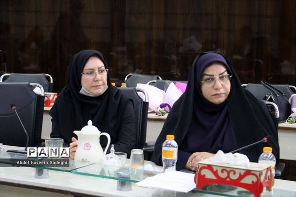 تقدیر از آموزش و پرورش استان بوشهر در جشنواره دانش‌آموزی «ایران، جوان بمان»