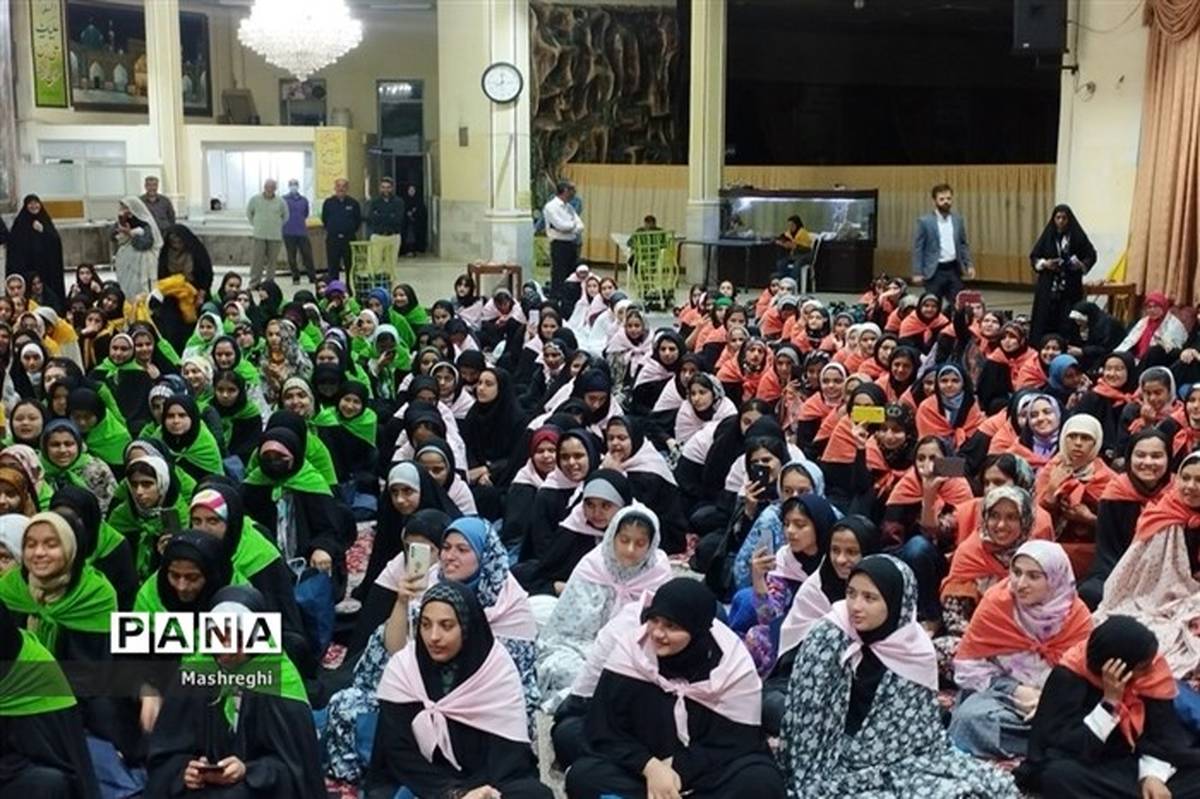 اعزام دانش‌آموزان زیارت‌اولی سمنان به مشهد مقدس