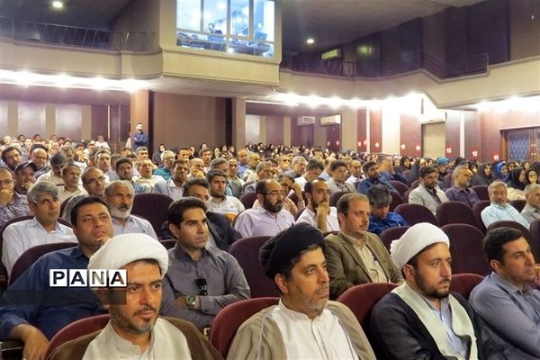 تجلیل از برترین‌های جشنواره الگوی برتر تربیتی،نوجوان سالم و تفکر و سبک زندگی  در خراسان شمالی