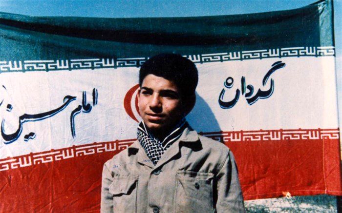 گذری بر زندگی دانش‌آموز شهید رضا بابانظری‌