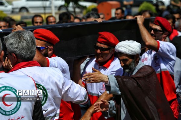 تشییع جنازه و خاکسپاری  پیکر حسین شهراسبی