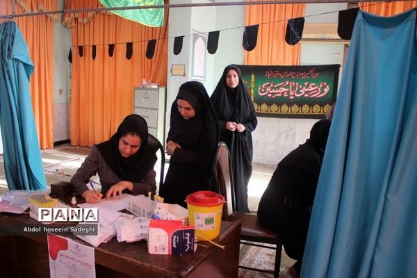 غربالگری دیابت و کلسترول خون  در اداره کل آموزش و پرورش استان بوشهر