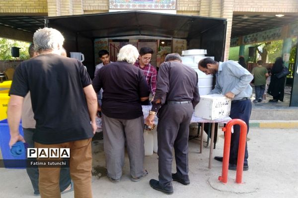 پیوند آسمانی در جوار شهدای گمنام شیراز به مناسبت سالگرد ازدواج حضرت علی(ع) وحضرت فاطمه(س)