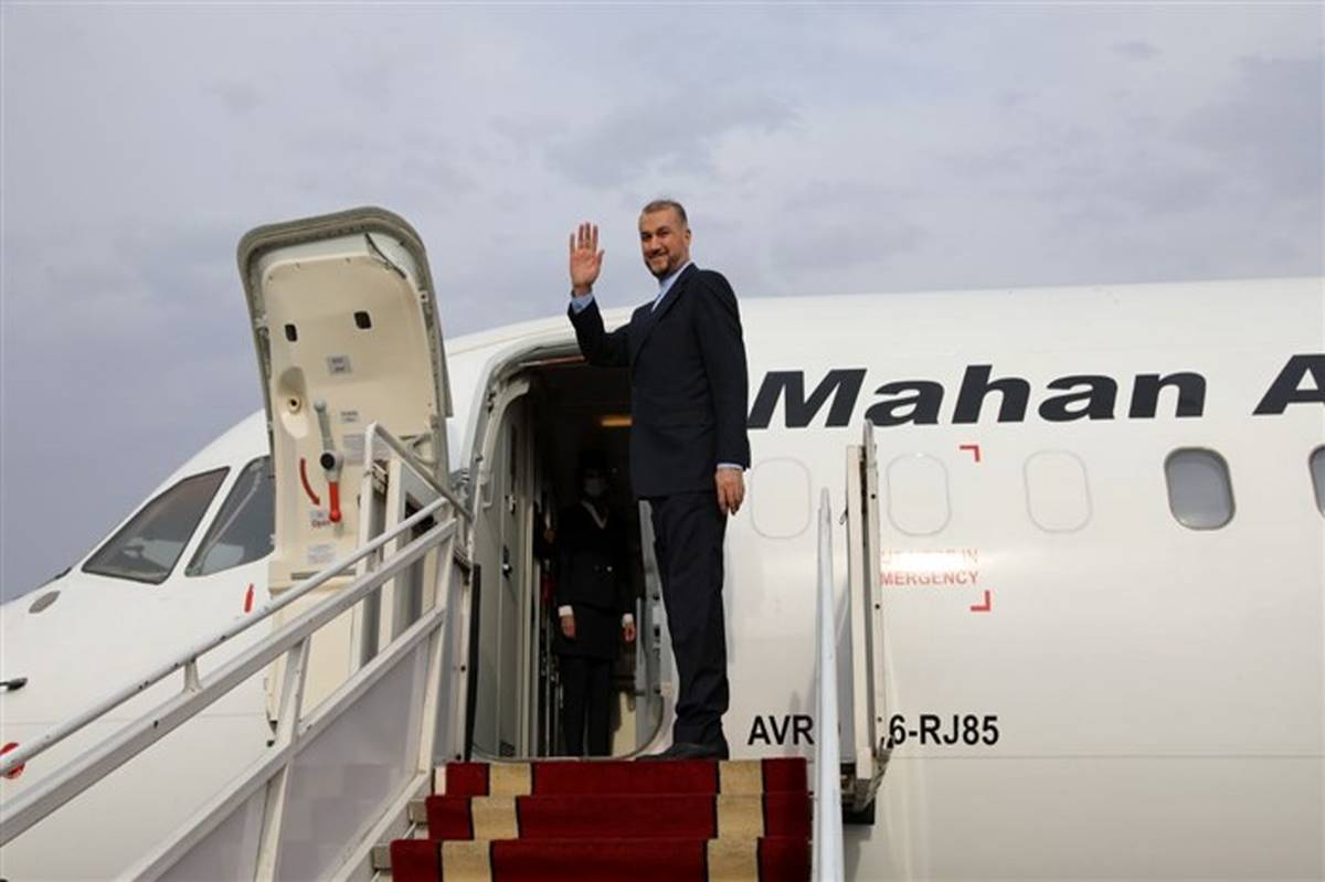 وزیر امور خارجه، دوبی را به مقصد تهران ترک کرد