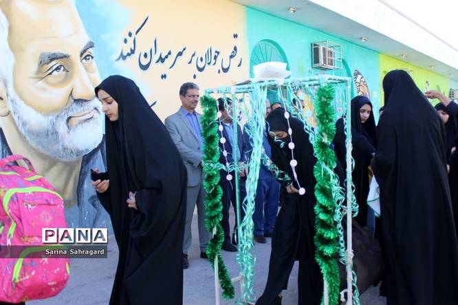 اعزام دانشآموزان دختر زیارت اولی استان بوشهر به مشهد مقدس -۲