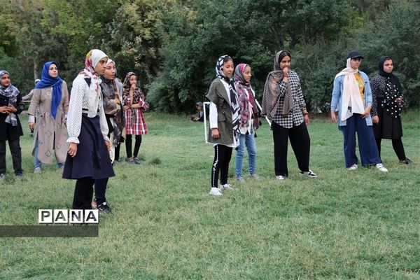 جمع صمیمانه زیارت اولی‌ها در جشنواره بازی اردوگاه ثامن الحجج