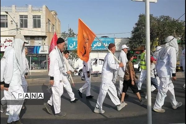 آغاز سفر بیست‌و‌دومین کاروان پیاده انصارالحسین از مشهد الرضا تا کربلای معلی