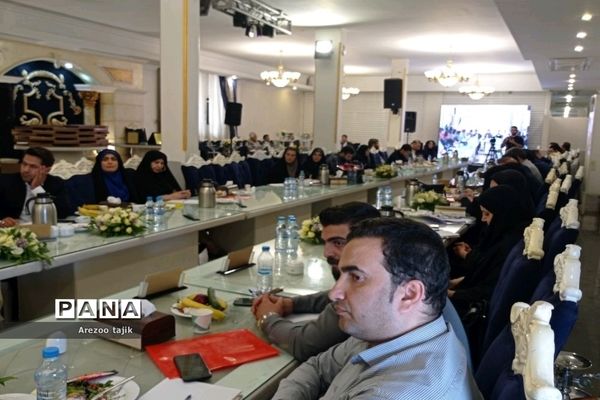 همایش آموزش توجیهی کارشناس مسئولان و کارشناسان مشارکت‌های مردمی شهرستان‌های استان تهران