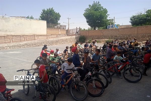 برگزاری همایش بزرگ دوچرخه‌سواری در شهرستان بن