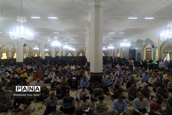 دعای پرفیض عرفه در کاشمر