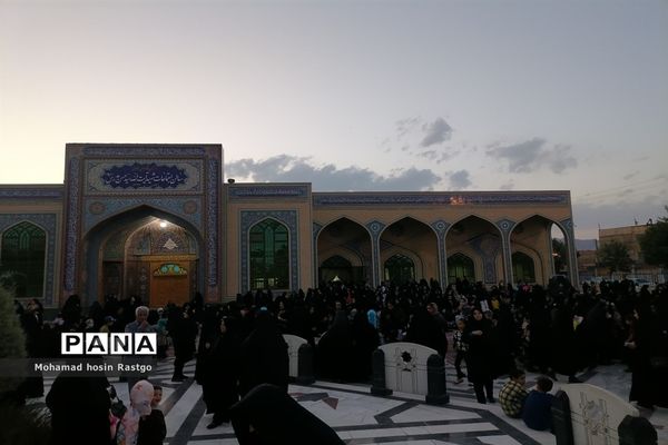 دعای پرفیض عرفه در کاشمر