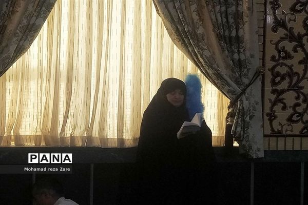 دعای پرفیض عرفه در کاشمر