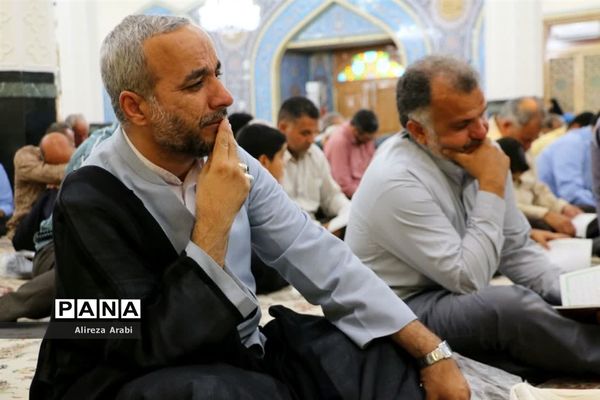 دعای پرفیض عرفه در کاشمر