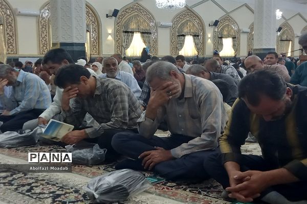 دعای پرفیض عرفه در کاشمر