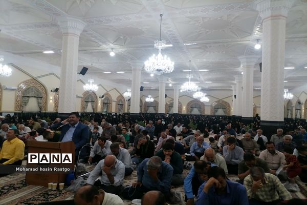 دعای پرفیض عرفه در کاشمر