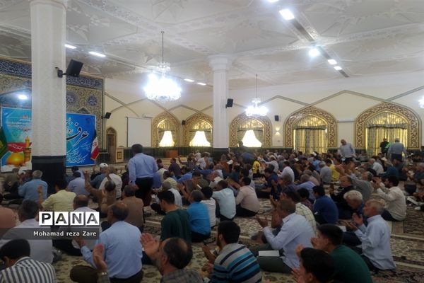 دعای پرفیض عرفه در کاشمر