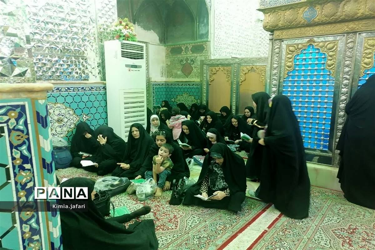 برگزاری مراسم معنوی دعای عرفه در آستان امام‌زاده عبدالله بافق