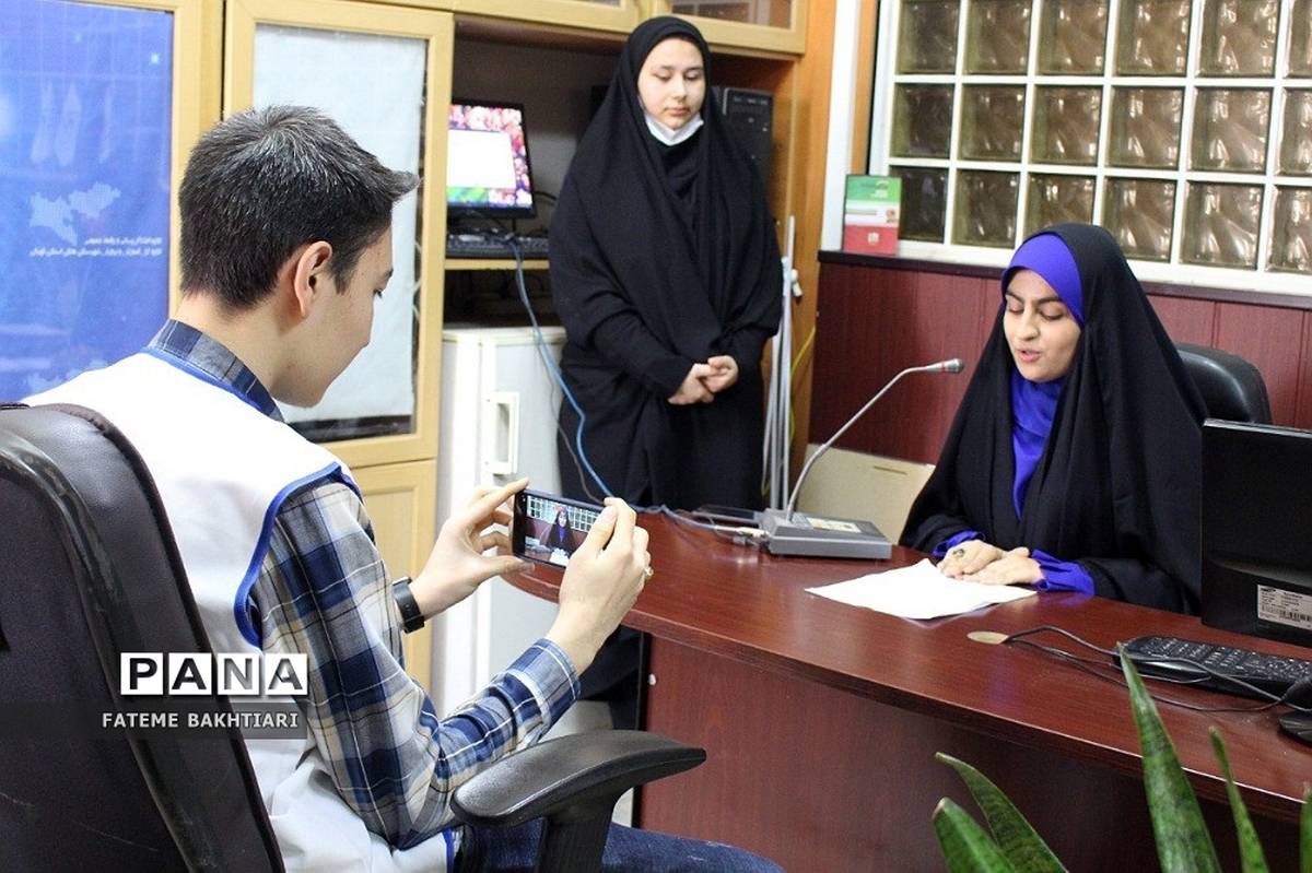 به‌کارگیری ظرفیت‌های  نوجوانان و جوانان توسط رادیو ایران