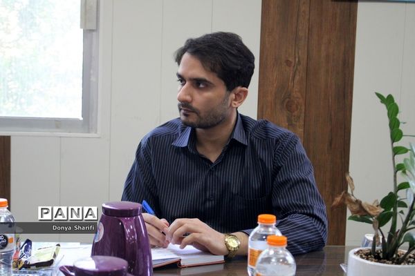 جلسه هماهنگی معاونت پرورشی و فرهنگی اداره‌کل آموزش و پرورش استان بوشهر با هلال احمر‌
