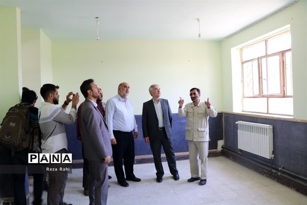بازدید مدیرکل آموزش و پرورش آذربایجان غربی از مدارس شهرستان خوی