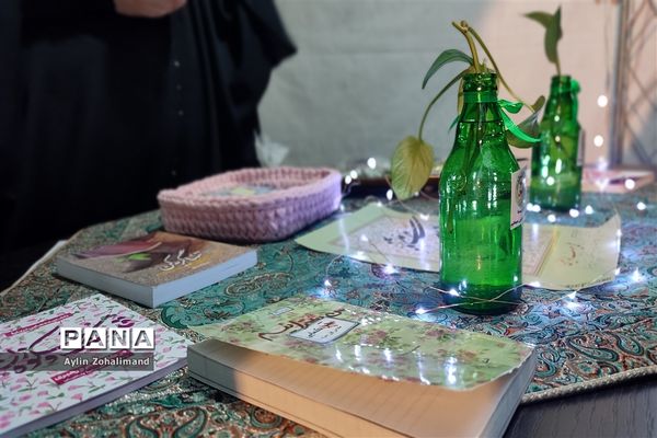 نمایشگاه عید غدیر در مصلای شهرستان رباط‌کریم