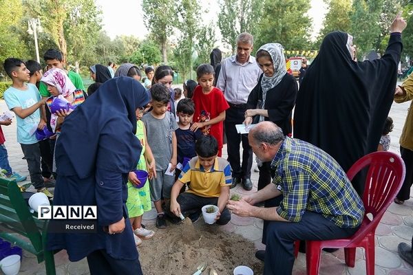 جشن‌ «ایران آینده ۲» در فرهنگ‌سرای رازی