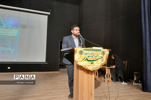 آیین تجلیل از نویسندگان و گرامیداشت روز قلم  در شهرستان ملارد