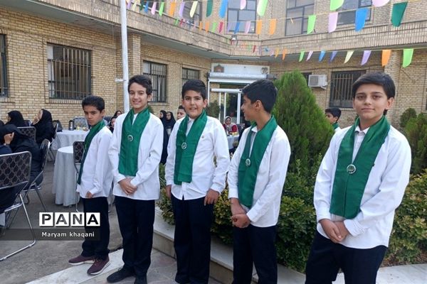 جشن عید غدیر در اداره آموزش و پرورش ناحیه سه شیراز
