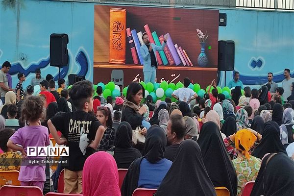 شب دوم نمایشگاه  عید غدیر در شهرستان رباط‌کریم